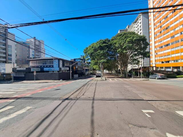 Terreno para Venda em Curitiba - 5