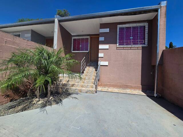 #000360 - Casa para Venda em Almirante Tamandaré - PR