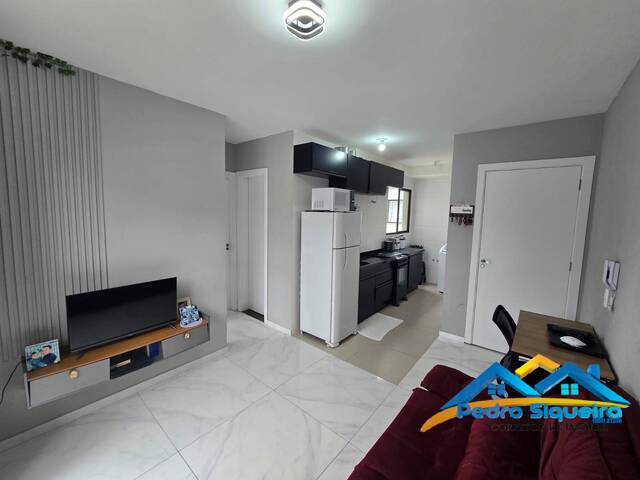 #000385 - Apartamento para Venda em Almirante Tamandaré - PR